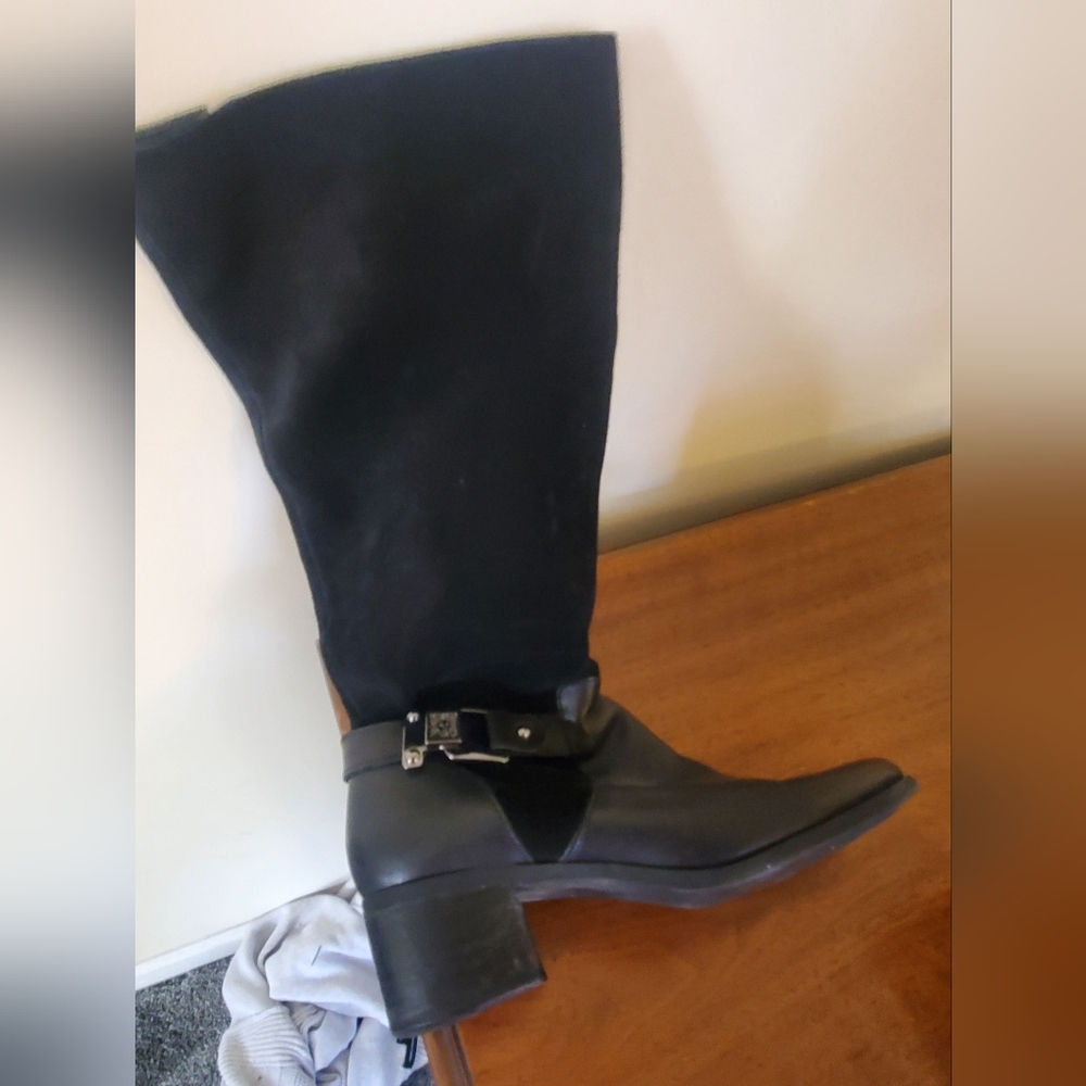 Anne Klein Leather and Suede Boots size 7.5